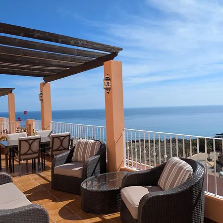 South Facing Apartment, Fantastic Sea Views,terrace, 300m Apartamento *